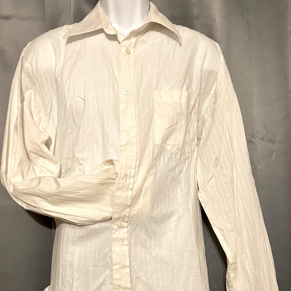 Men’s Carbon Black Dress Shirt. Size L